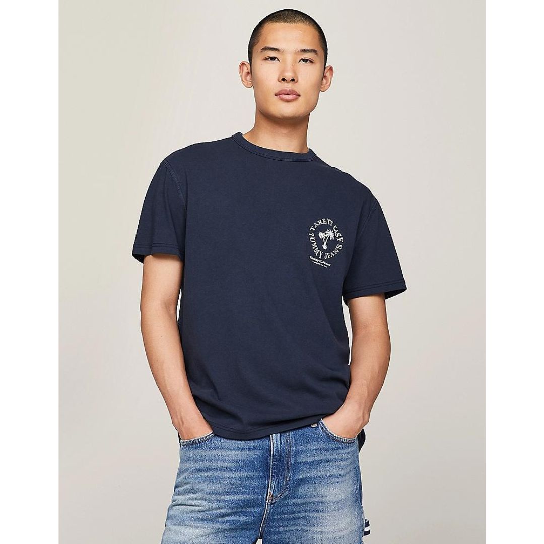 TOMMY JEANS Graphic Logo T-Shirt